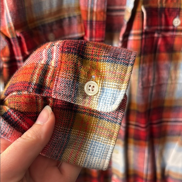 Old Navy Flannel Tartan Plaid Long Sleeve Button Up Shirt 100% Cotton - Picture 2 of 5